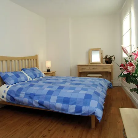 Holiday Home Ballyhass Lakes-2 Holiday home *
